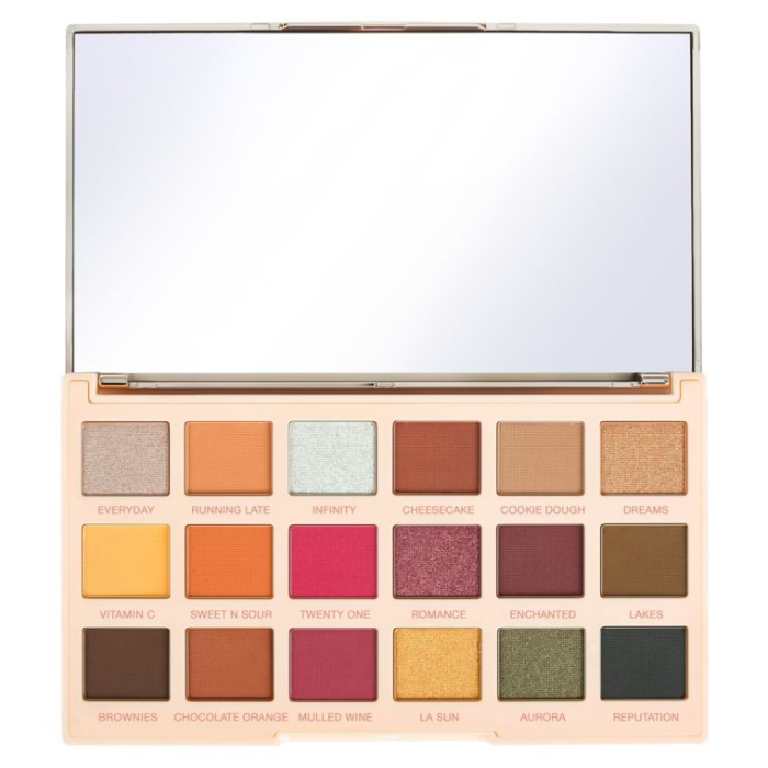 Makeup Revolution, REVOLUTION X SOPH EXTRA SPICE Eyeshadow Pallet
 ميك اب رفليوشن، ايشدو